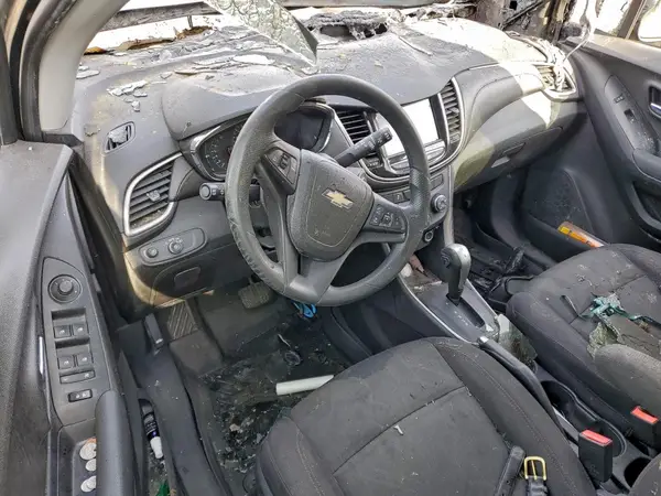3GNCJPSB0HL239930 2017 CHEVROLET TRAX - Image 8