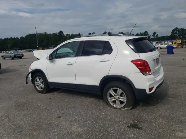 3GNCJPSB0JL148372 2018 CHEVROLET TRAX - Image 2