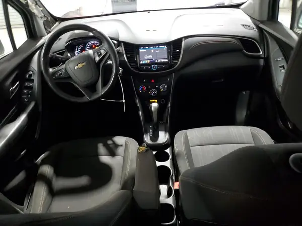 3GNCJPSB0JL156990 2018 CHEVROLET TRAX - Image 8