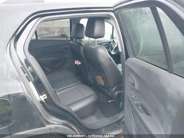 3GNCJPSB0JL178696 2018 CHEVROLET TRAX - Image 8