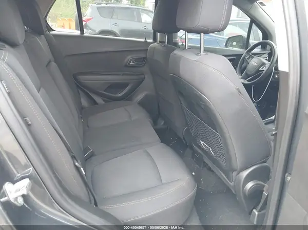 3GNCJPSB0JL219053 2018 CHEVROLET TRAX - Image 8