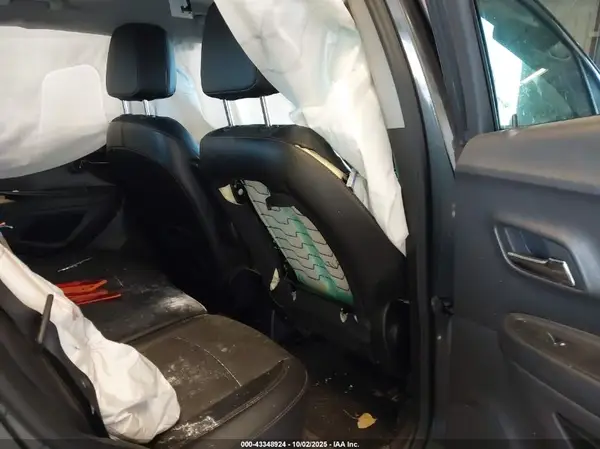 3GNCJPSB0JL365713 2018 CHEVROLET TRAX - Image 8