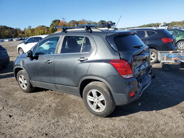 3GNCJPSB0JL368028 2018 CHEVROLET TRAX - Image 2