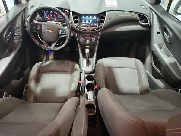 3GNCJPSB0KL214033 2019 CHEVROLET TRAX - Image 8