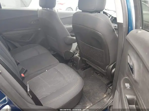 3GNCJPSB0KL214503 2019 CHEVROLET TRAX - Image 8