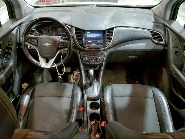 3GNCJPSB0KL230605 2019 CHEVROLET TRAX - Image 8