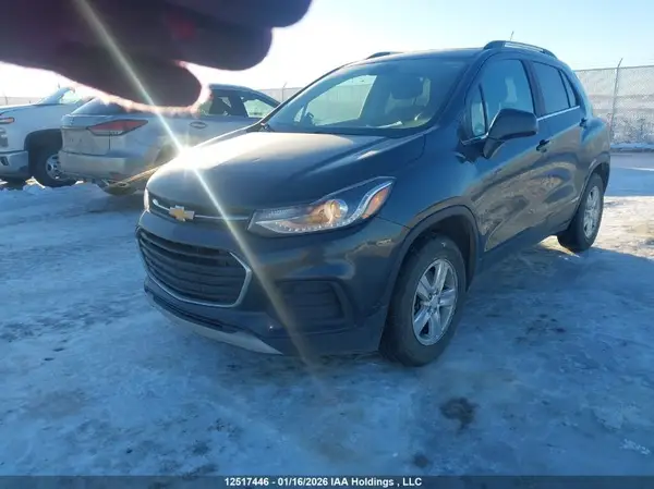 3GNCJPSB0KL243466 2019 CHEVROLET TRAX - Image 2