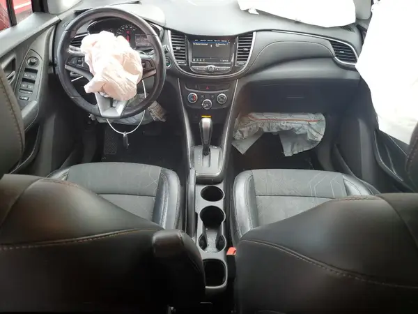 3GNCJPSB0KL246528 2019 CHEVROLET TRAX - Image 8