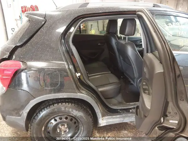3GNCJPSB0KL304847 2019 CHEVROLET TRAX - Image 8