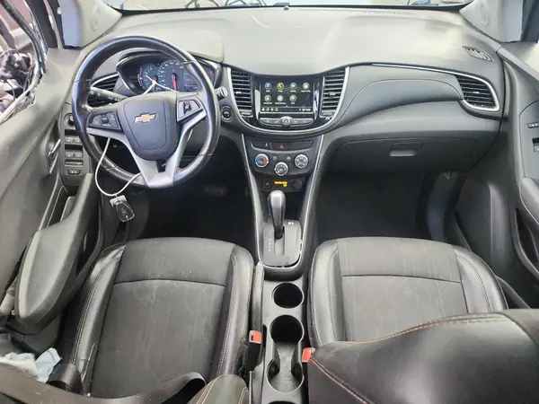 3GNCJPSB0KL318084 2019 CHEVROLET TRAX - Image 8