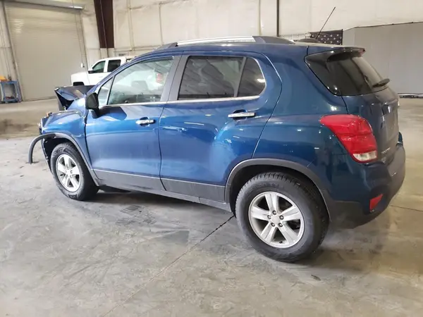 3GNCJPSB0KL382691 2019 CHEVROLET TRAX - Image 2