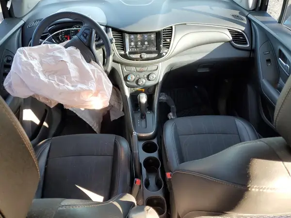 3GNCJPSB0LL134541 2020 CHEVROLET TRAX - Image 8