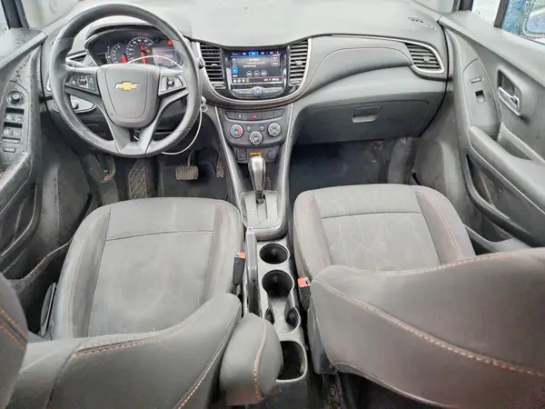 3GNCJPSB0LL179608 2020 CHEVROLET TRAX - Image 8