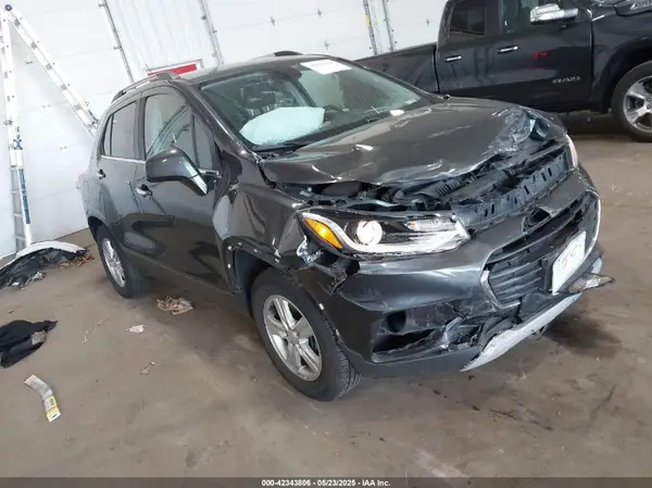 3GNCJPSB0LL209030 2020 CHEVROLET TRAX - Image 1