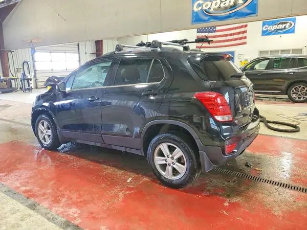 3GNCJPSB0LL212333 2020 CHEVROLET TRAX - Image 2