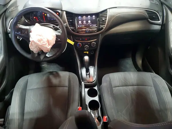 3GNCJPSB0LL212333 2020 CHEVROLET TRAX - Image 8