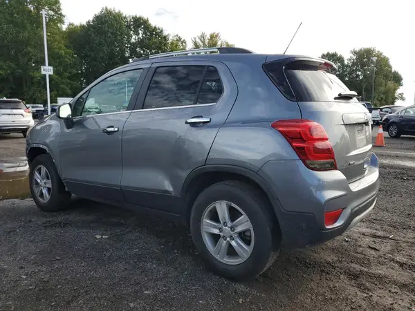 3GNCJPSB0LL213661 2020 CHEVROLET TRAX - Image 2