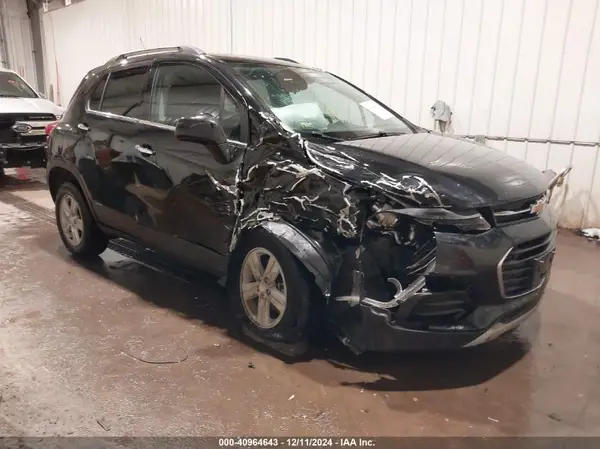 3GNCJPSB0LL248765 2020 CHEVROLET TRAX - Image 1