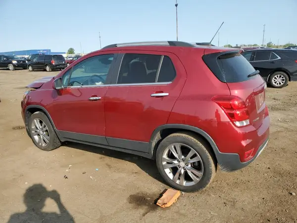 3GNCJPSB0LL255134 2020 CHEVROLET TRAX - Image 2