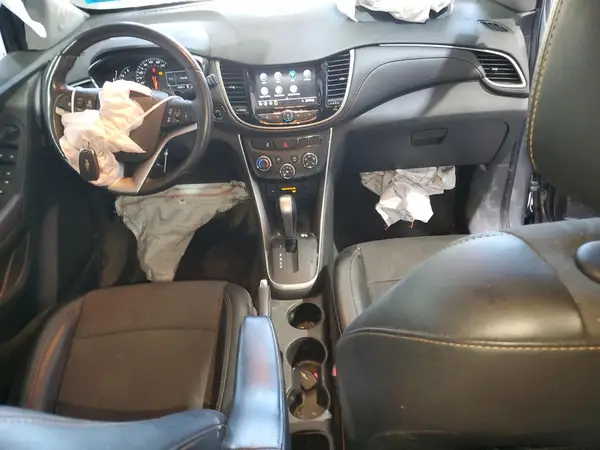 3GNCJPSB0LL301495 2020 CHEVROLET TRAX - Image 8