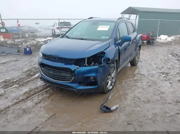 3GNCJPSB0LL319351 2020 CHEVROLET TRAX - Image 2