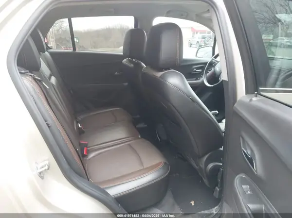 3GNCJPSB1GL214016 2016 CHEVROLET TRAX - Image 8