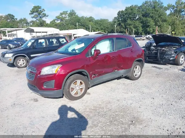 3GNCJPSB1GL233908 2016 CHEVROLET TRAX - Image 2