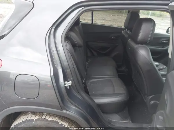 3GNCJPSB1GL245136 2016 CHEVROLET TRAX - Image 8