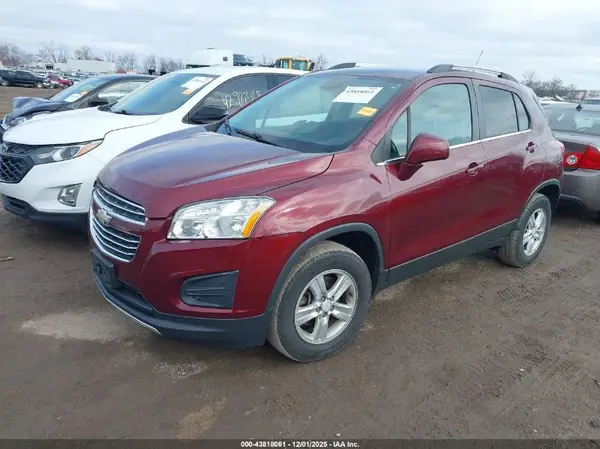 3GNCJPSB1GL258937 2016 CHEVROLET TRAX - Image 2