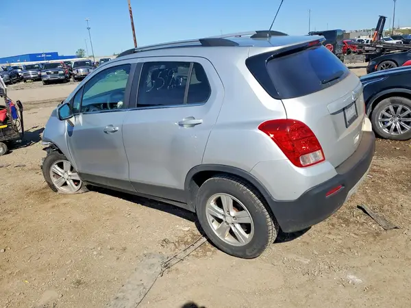3GNCJPSB1GL265595 2016 CHEVROLET TRAX - Image 2