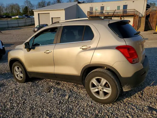 3GNCJPSB1GL280257 2016 CHEVROLET TRAX - Image 2