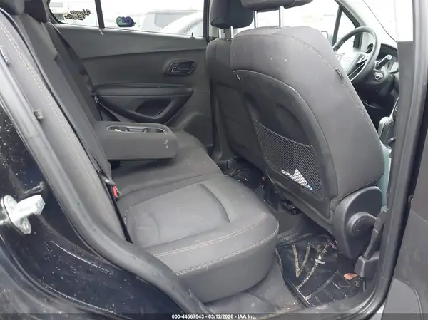 3GNCJPSB1HL135074 2017 CHEVROLET TRAX - Image 8