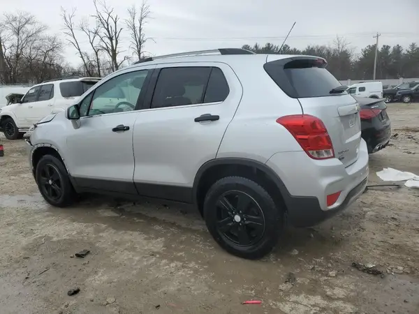 3GNCJPSB1HL146091 2017 CHEVROLET TRAX - Image 2