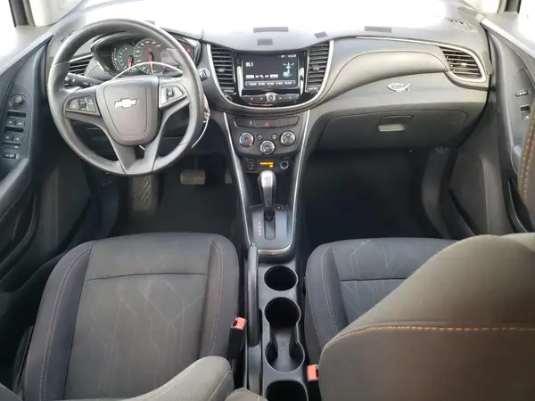 3GNCJPSB1HL146883 2017 CHEVROLET TRAX - Image 8