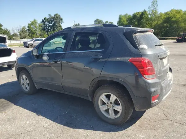 3GNCJPSB1HL188776 2017 CHEVROLET TRAX - Image 2
