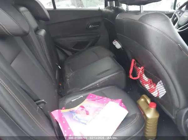 3GNCJPSB1HL205687 2017 CHEVROLET TRAX - Image 8