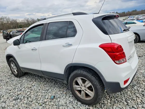 3GNCJPSB1HL248037 2017 CHEVROLET TRAX - Image 2