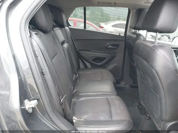 3GNCJPSB1HL249494 2017 CHEVROLET TRAX - Image 8