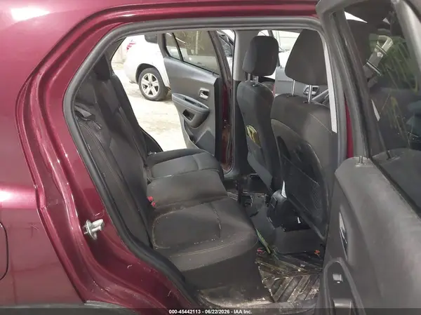 3GNCJPSB1HL261676 2017 CHEVROLET TRAX - Image 8