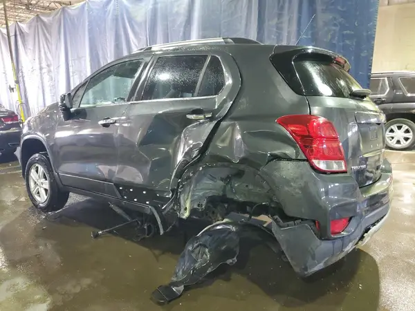 3GNCJPSB1HL288814 2017 CHEVROLET TRAX - Image 2