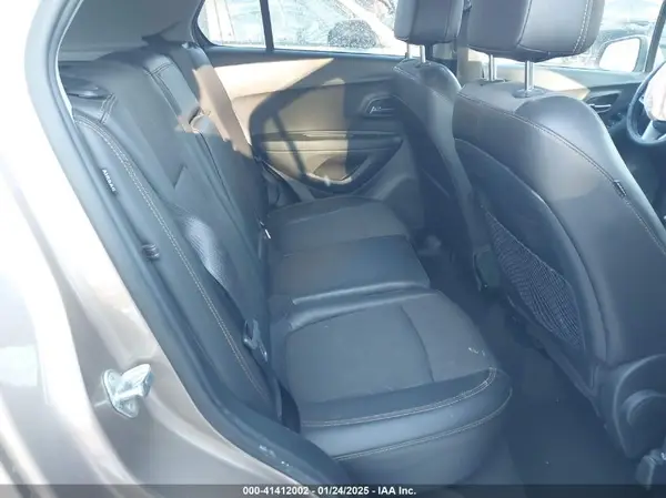 3GNCJPSB1JL204447 2018 CHEVROLET TRAX - Image 8