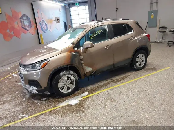 3GNCJPSB1JL221314 2018 CHEVROLET TRAX - Image 2