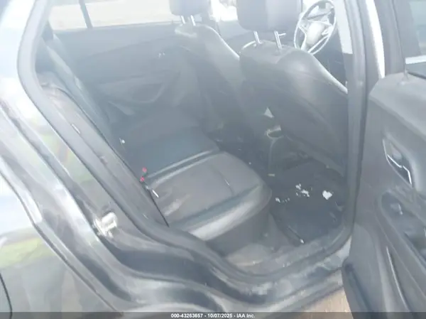 3GNCJPSB1JL224021 2018 CHEVROLET TRAX - Image 8