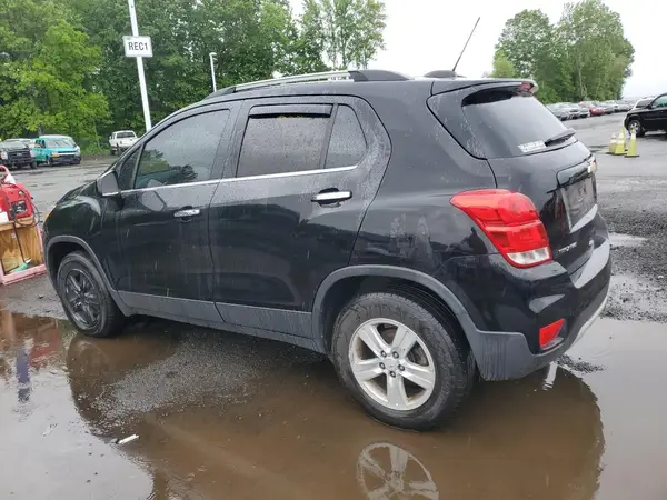 3GNCJPSB1JL256189 2018 CHEVROLET TRAX - Image 2