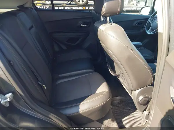 3GNCJPSB1JL306525 2018 CHEVROLET TRAX - Image 8