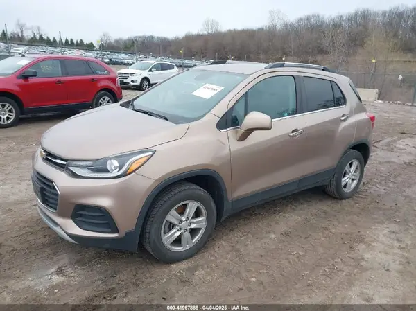 3GNCJPSB1JL361640 2018 CHEVROLET TRAX - Image 2