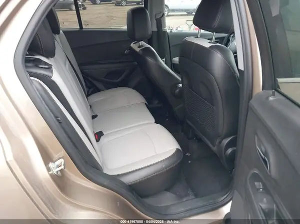 3GNCJPSB1JL361640 2018 CHEVROLET TRAX - Image 8