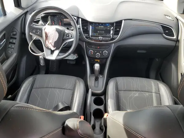 3GNCJPSB1KL176005 2019 CHEVROLET TRAX - Image 8