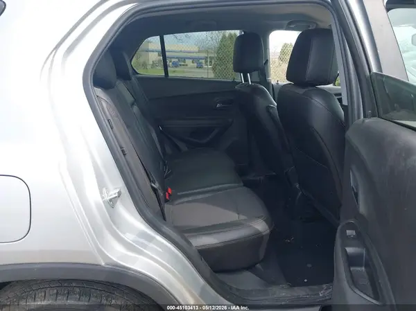 3GNCJPSB1KL187473 2019 CHEVROLET TRAX - Image 8
