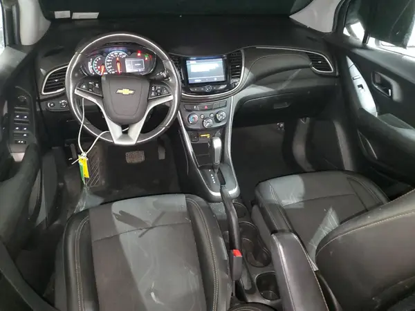 3GNCJPSB1KL211982 2019 CHEVROLET TRAX - Image 8